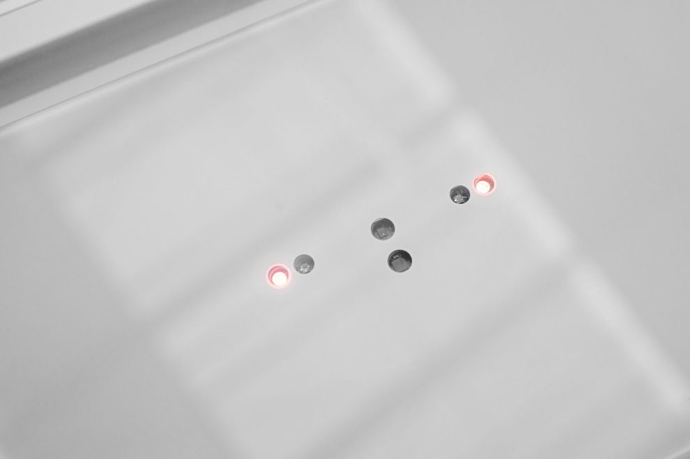 Вытяжка встраиваемая Lando Glass 2Strips Gesture Control White - Белый - Фото продукта 12